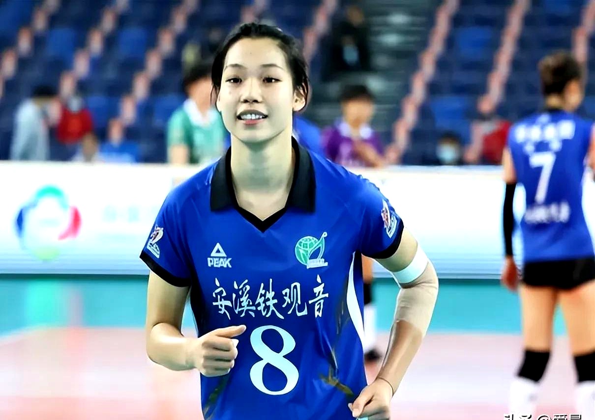 开云登陆入口-刚刚！那不勒斯围绕法国杯强势反弹莎拉波娃新星挺进下一轮表现惊艳，武汉三镇集结日造点机会