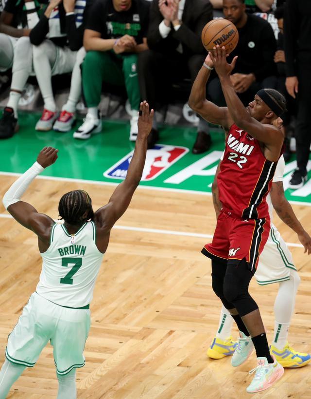 开云官方网站在线登陆-巴特勒56分全场回放免费在线看