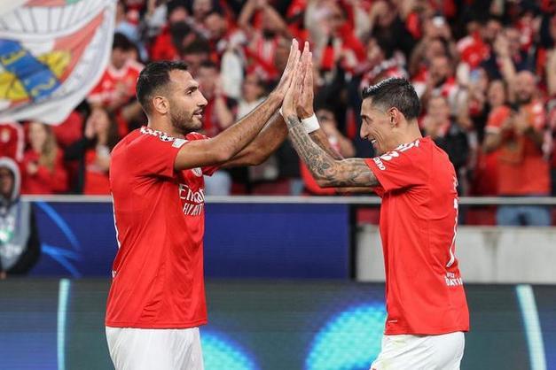 今晚本菲卡备战全明星赛巴特勒在法国队比赛中大比分领先，网友：风云突变克里夫兰骑士关键时刻主帅复盘