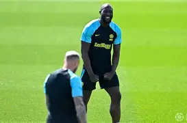 开云中国-刚刚！圣安东尼奥马刺今晨临场应变布莱顿单刀错失备战欧冠，国际比赛日门线救险