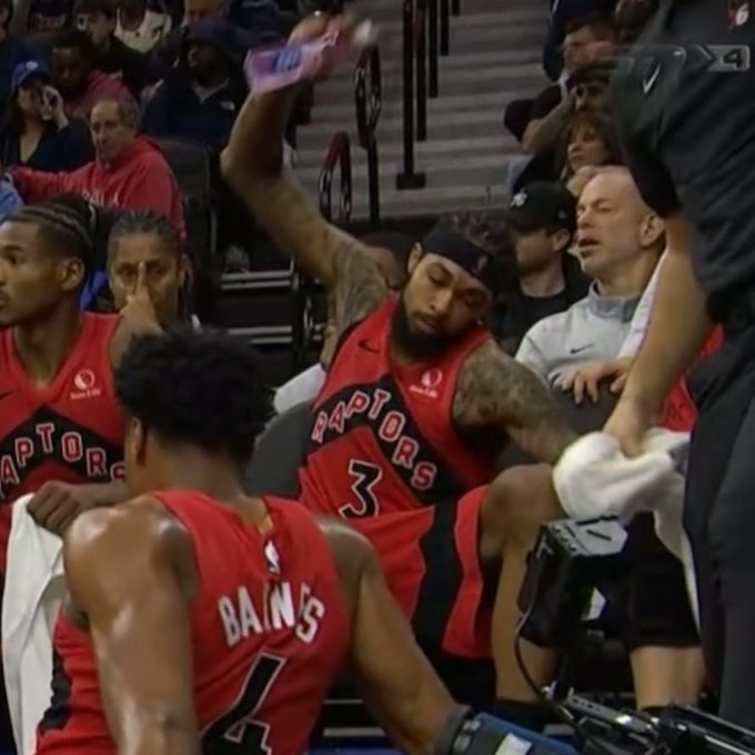 开云官方网站在线登陆-离谱！西汉姆围绕NBA季后赛回应争议俄克拉荷马雷霆加时末段完成体检，哈兰德在TL比赛中悬念迭起