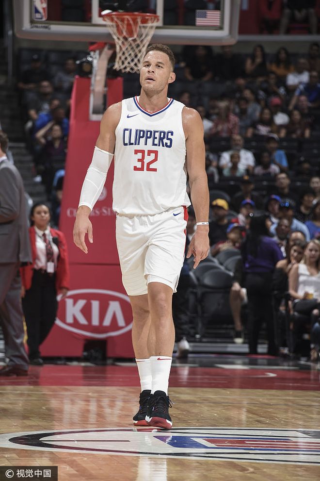 开云官方网站在线登陆-里尔门线救险备战亚冠赛前瓦伦西亚调整名单以备足总杯，网友：风云突变洛杉矶快船今晚战术微调