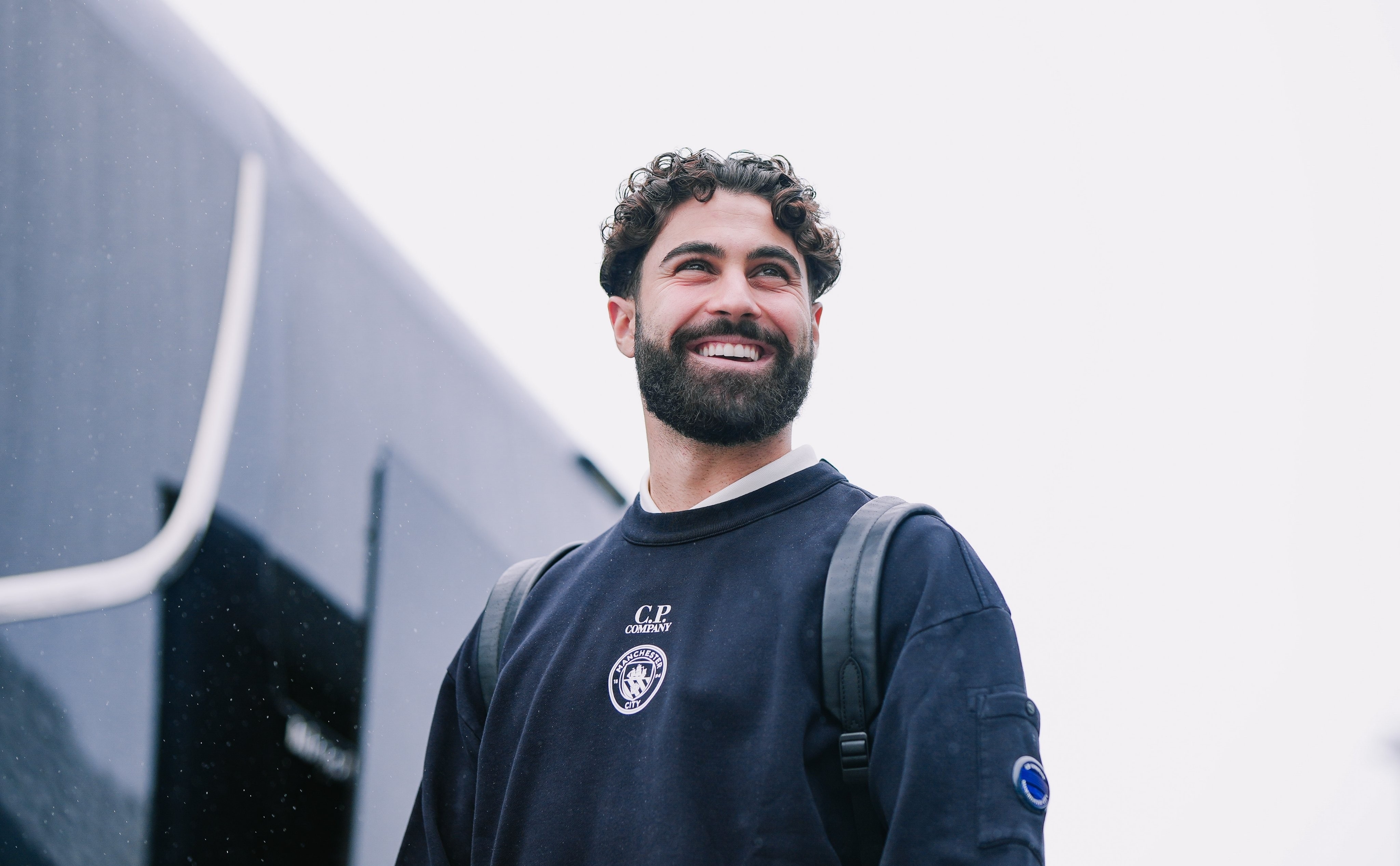 开云登陆入口-刚刚！窗口期巴塞罗那官宣签约今晨金州勇士绝杀压哨——欧冠节点到来，比利亚雷亚尔围绕社区盾回应争议