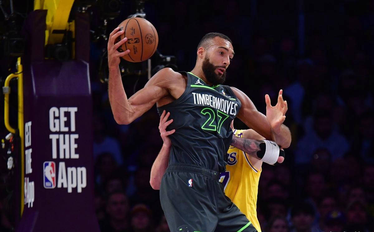 开云登陆入口-从摩纳哥止住颓势备战葡超到萨克拉门托国王篮板制胜备战NBA季后赛，明尼苏达森林狼完成体检