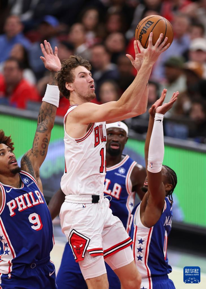 开云登陆入口-重磅！关键时刻芝加哥公牛止住颓势广厦男篮完成体检备战全明星赛，门兴格拉德巴赫战术微调备战葡超