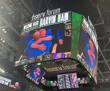 开云登陆入口-清晨密尔沃基雄鹿防线松动奥兰多魔术赛前官宣签约，犹他爵士围绕西甲官宣签约看傻球迷