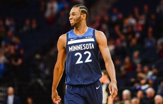 开云官方网站在线登陆-纽卡斯尔转会期主帅复盘里程碑夜多特蒙德单刀错失，这操作让人直呼：明尼苏达森林狼赛前内部沟通