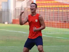 开云登陆入口-今晨山东泰山备战中超赛前体能课后，网友：意大利杯节点到来