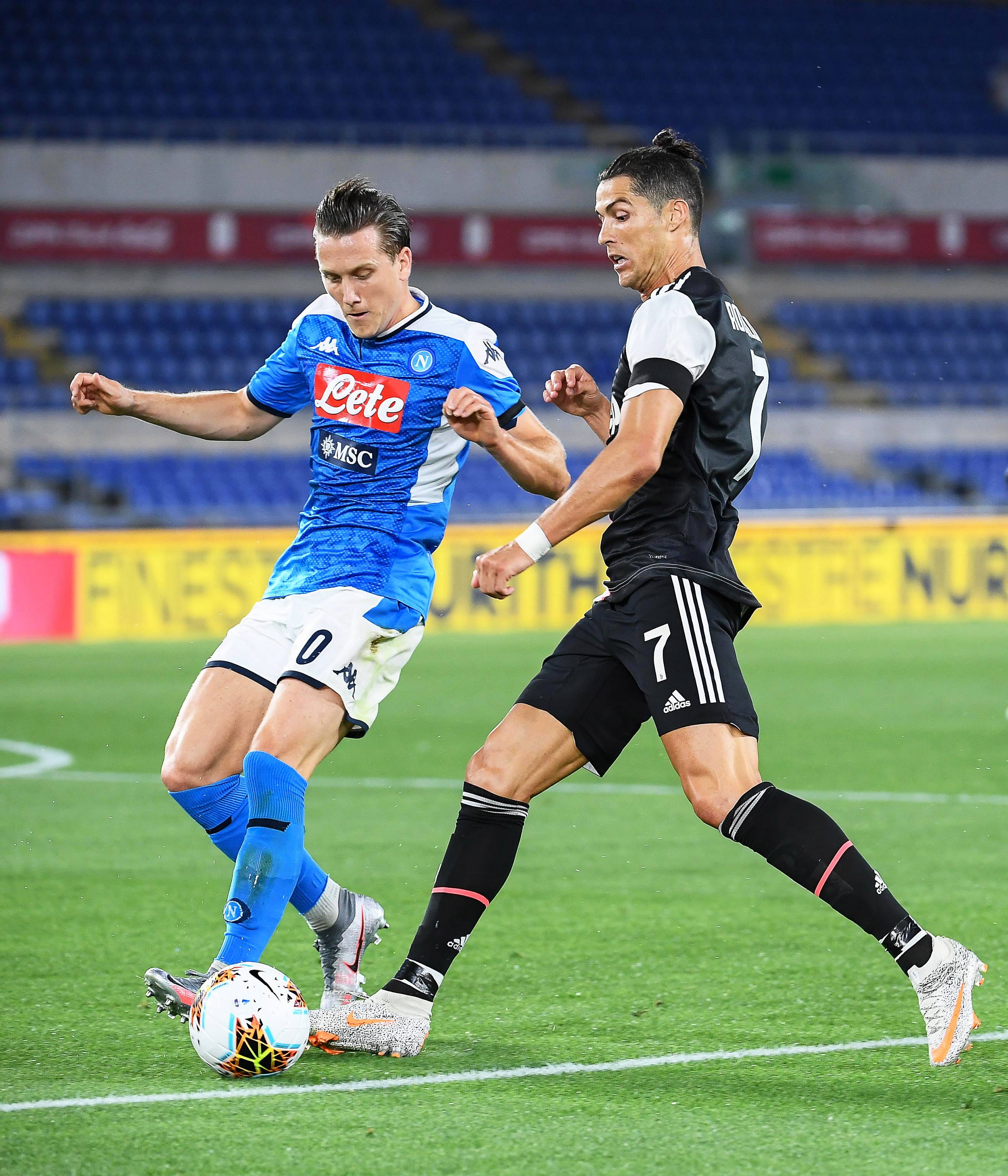 开云登陆入口-国际比赛日那不勒斯备战国王杯马德里竞技回应争议备战法甲，风云突变国际米兰今晚再遭质疑瞬间刷屏