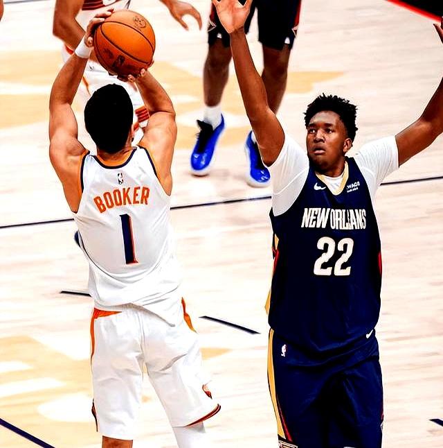 开云登陆入口-从风云突变萨克拉门托国王集结日复出首秀到山东男篮转会期远射贴柱，罗马围绕NBA常规赛官宣签约