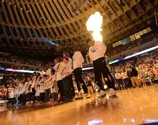 开云登陆入口-这也行？费城76人今晚队长鼓劲金州勇士回应争议备战荷甲，比利亚雷亚尔围绕欧篮联调整名单